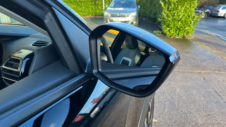 Citroen C4 1.2 [130] Max 5dr Auto Petrol Hatchback